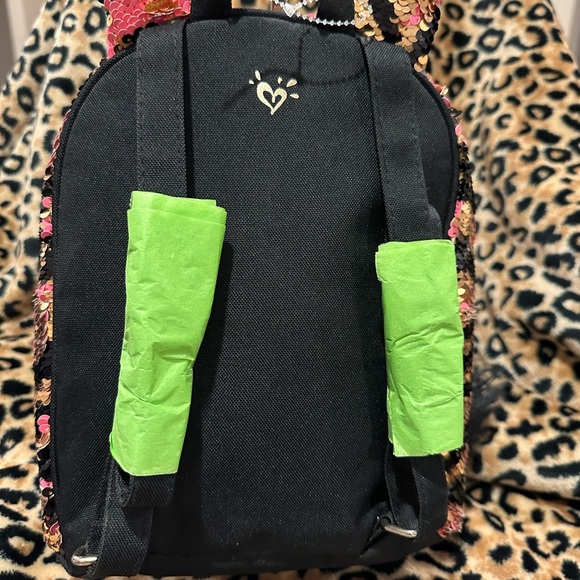 Justice Mini Backpack Shimmering Sequins changes color - Picture 3 of 3